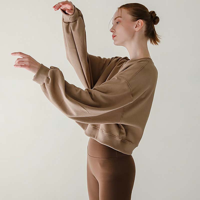 Leisure Short Pullover Sweater